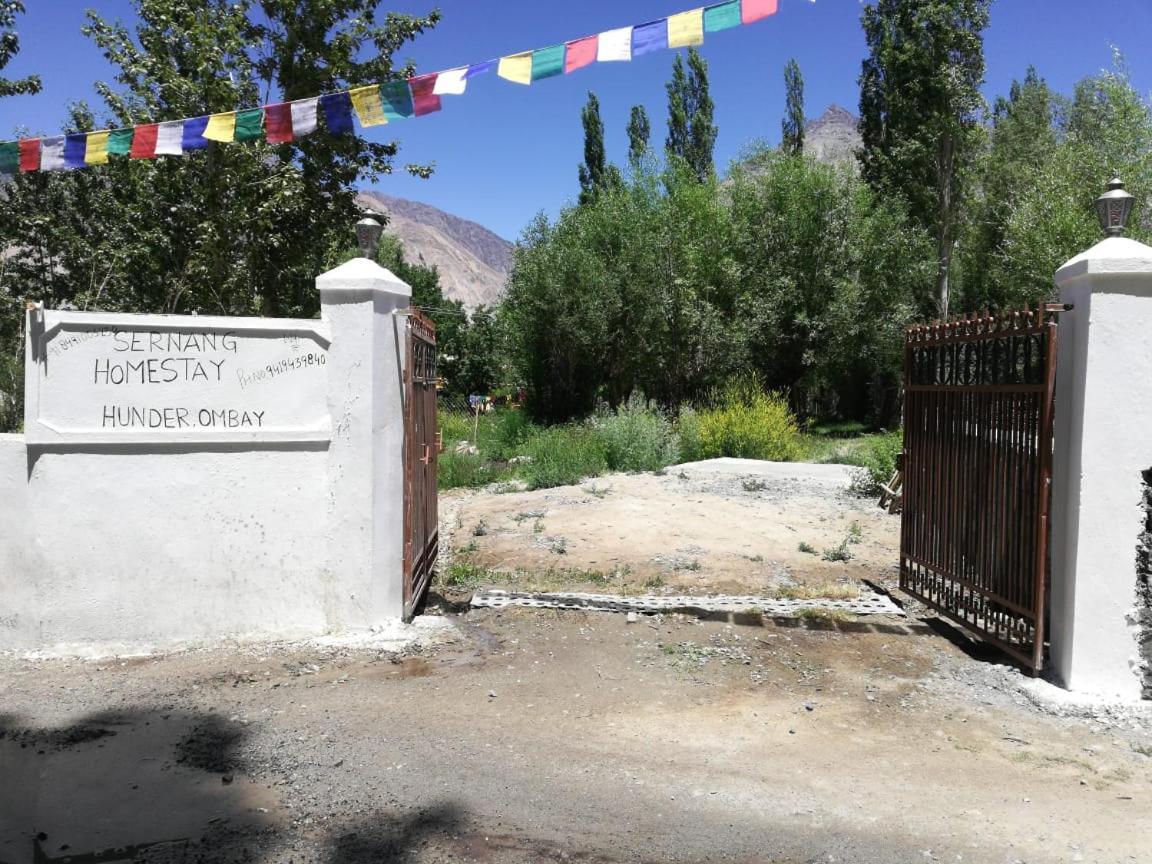 Sernang Homestay Hundar Esterno foto