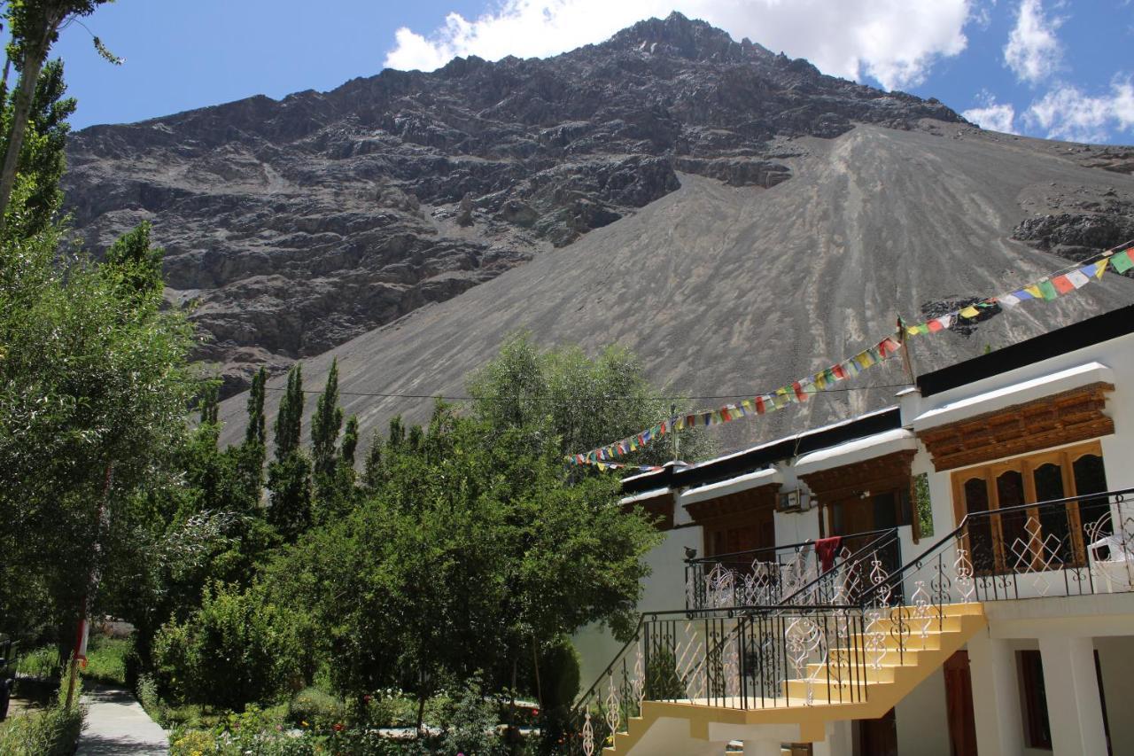 Sernang Homestay Hundar Esterno foto